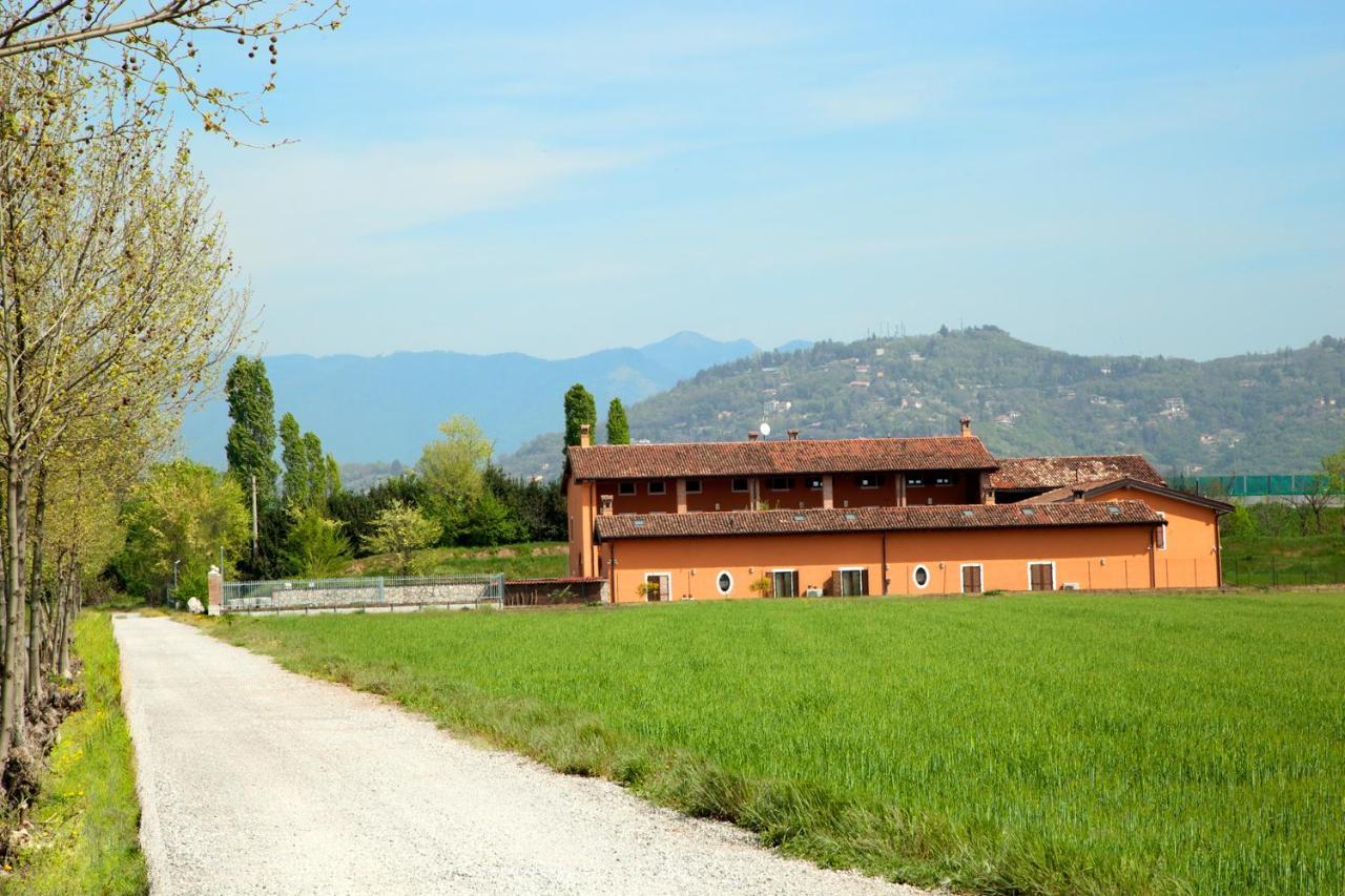Cascina Volta Bed & Breakfast Brescia Luaran gambar